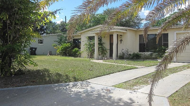 2nd image of 1606 Don San George Ct