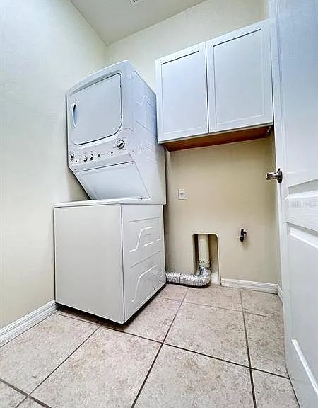 20719 Great Laurel Ave — Photo 12
