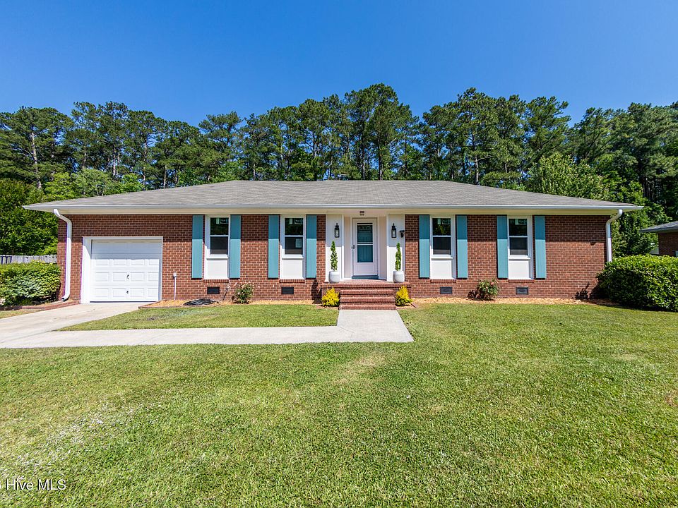 1st image of 202 Carolina Pines Boulevard