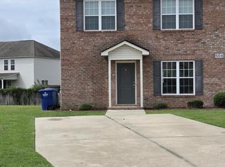 504 Hillshade Ct #A, Winterville, NC 28590