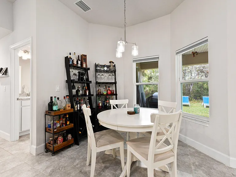 8324 Amalfi Cir — Photo 23