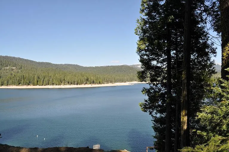 44667 Lakeview photo 1