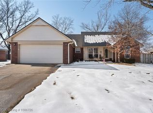 2027 Brookhaven Dr, Alma, AR 72921