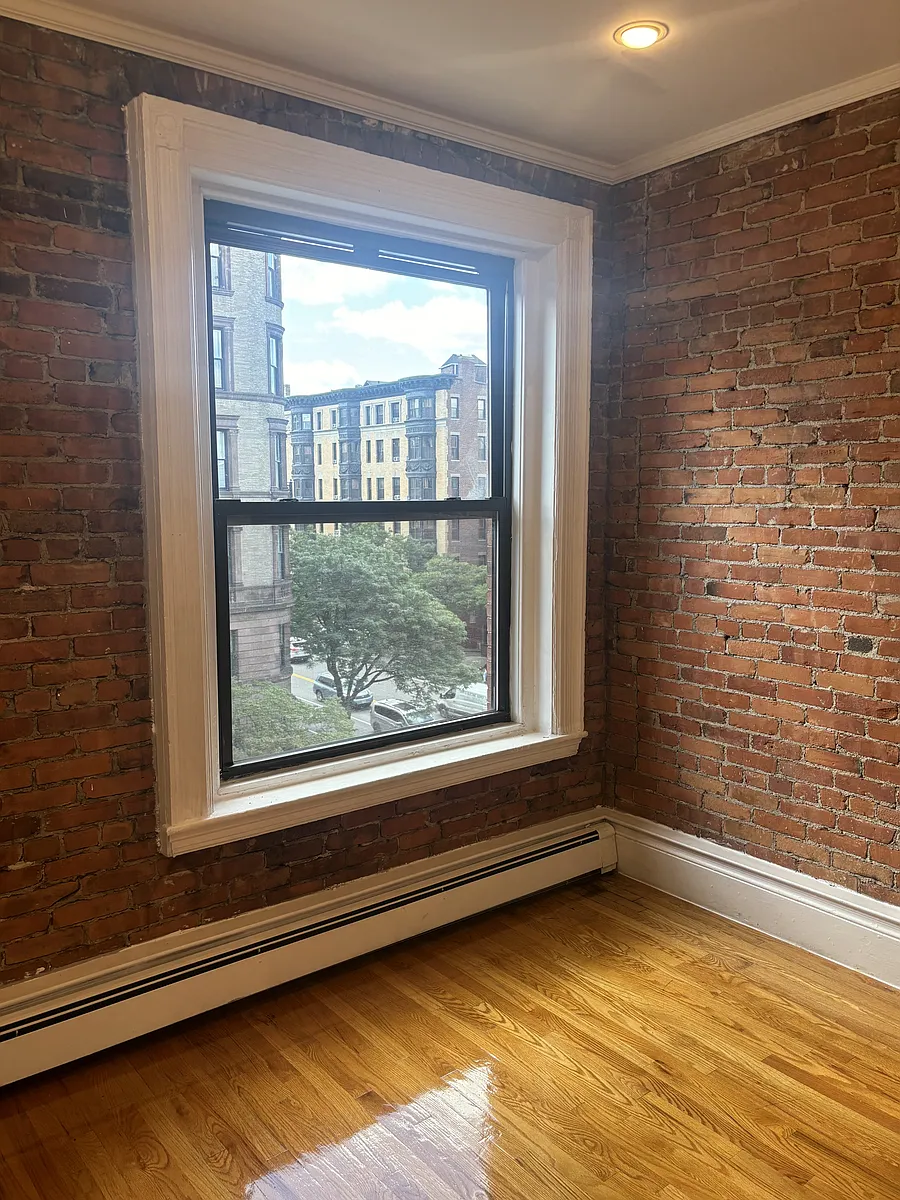 Building Photo - 429 Marlborough St #3