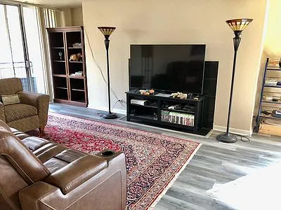 1833 Four Lakes Ave #2M — Photo 4