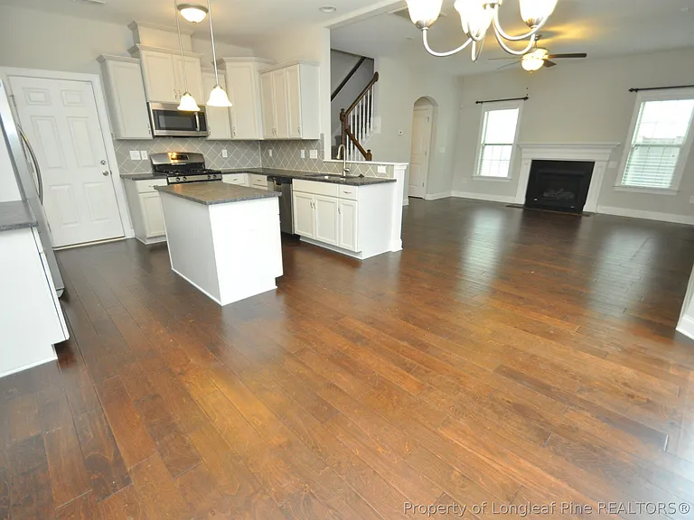 1107 Summer Meadow Dr — Photo 8