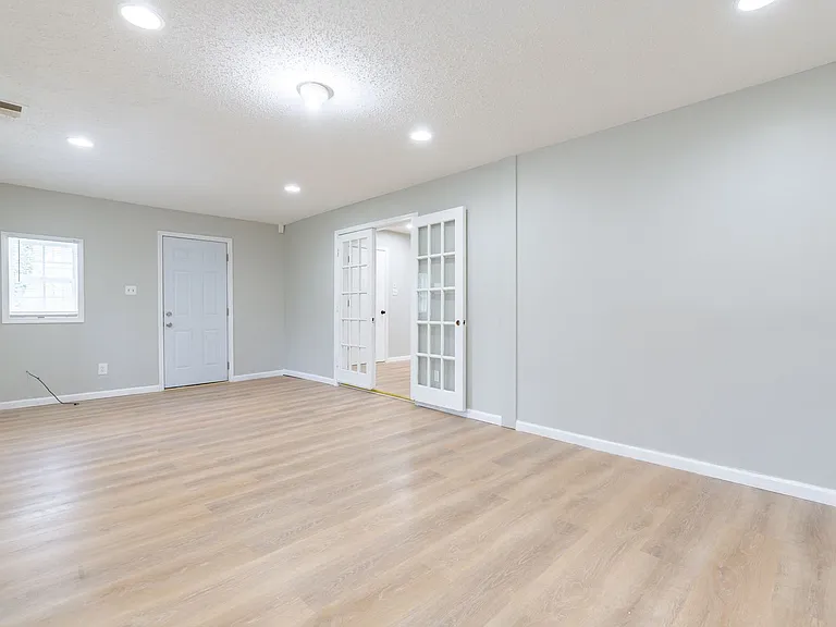 1000 Rampart Pl — Photo 9