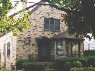 4020 S 2nd St, Milwaukee, WI 53207