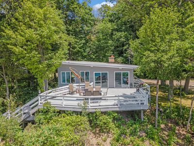 6881 Helena St, West Olive, MI, 49460