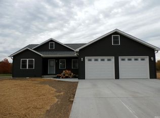 711 S State St, Sullivan, IN 47882