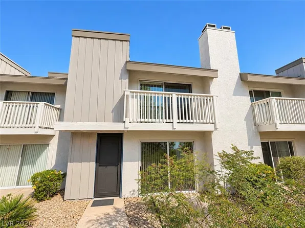 586 Willow Green Dr, Las Vegas, NV 89169