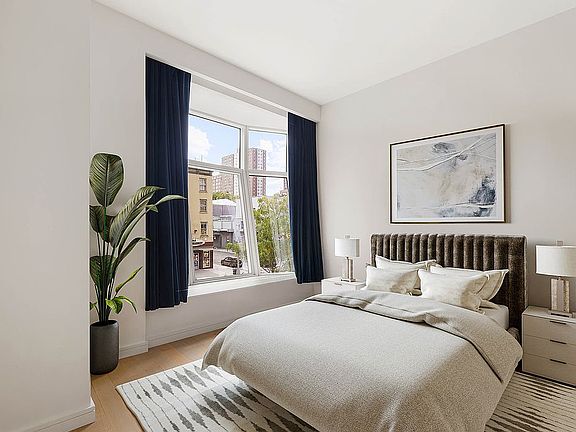 5th image of 515 W 18th St APT 217