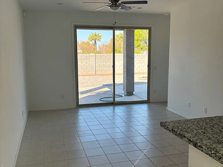 4366 W Allen St — Photo 3