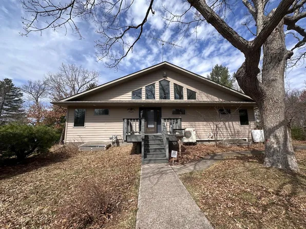7526 Southshore Dr, Siren, WI 54872