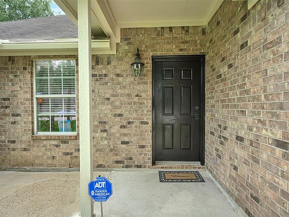 4th image of 1241 Chateau Woods Parkway Dr