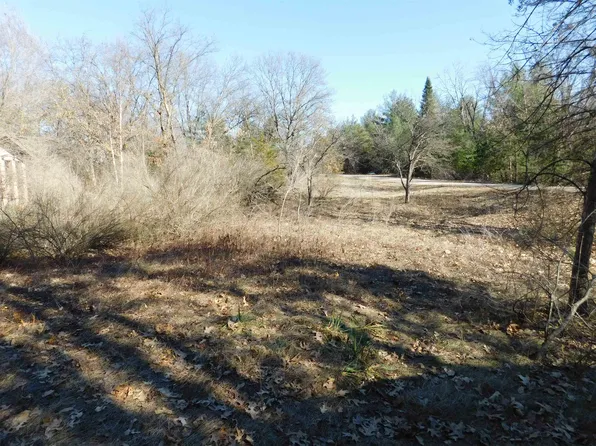 E3208 Flowage Rd, Lone Rock, WI 53556