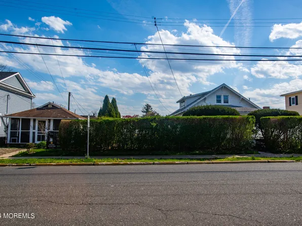 615 Ocean Road, Spring Lake Heights, NJ 07762