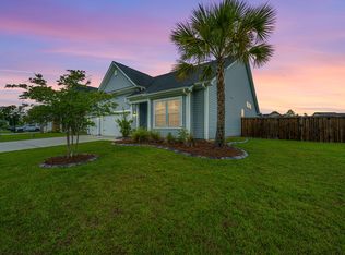 424 Stonefield Cir, Moncks Corner, SC 29461