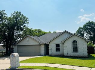 701 Park Pl, Whitesboro, TX 76273