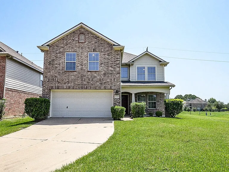 6419 Bennington Springs Dr — Photo 2