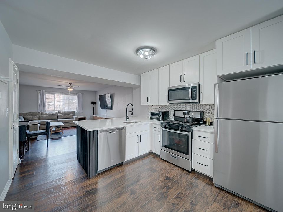 1st image of 1489 N Van Dorn St #B