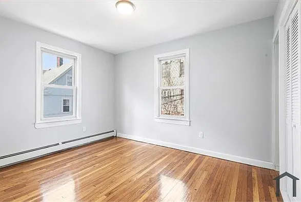 75 Bellevue St #2L — Photo 6