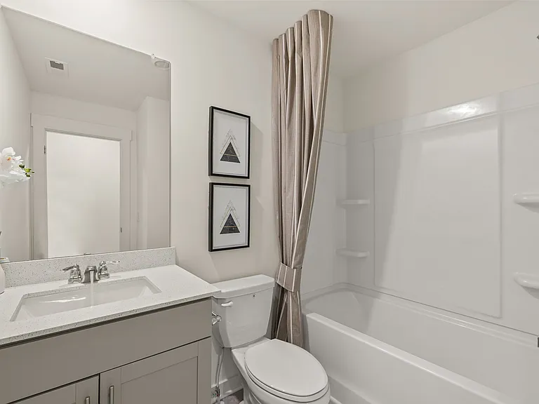 1740 Manuka Ln — Photo 11