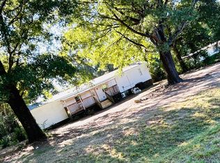 1440 Murray Ln, Catawba, NC 28609