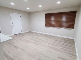 10211 S Dixon Ave APT 3, Inglewood, CA 90303