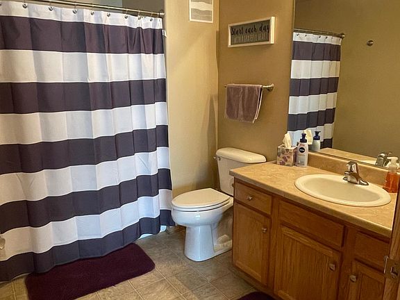 5th image of 3801 W 93rd St #1
