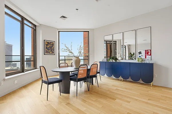 Dining area, photo 1