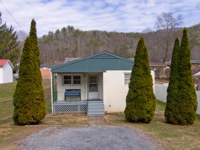 945 Tuckahoe Rd, White Sulphur Springs, WV, 24986