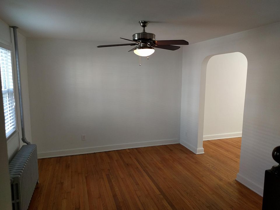 1st image of 914 N Columbus St