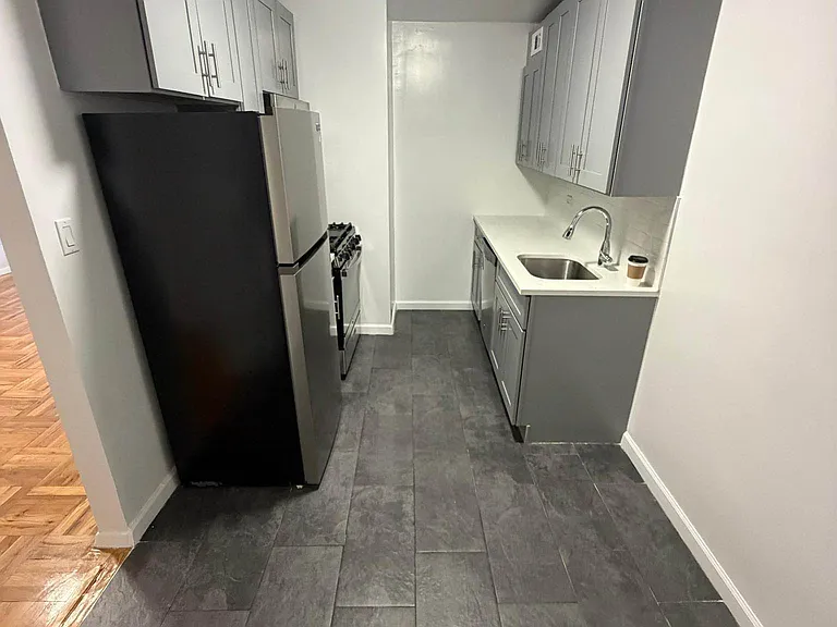 611 Banner Ave #1S — Photo 6
