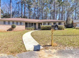 104 Diane Cir, Daphne, AL 36526