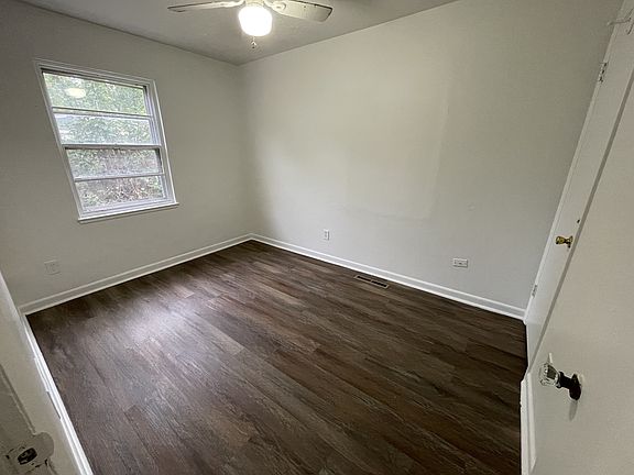 2nd image of 2725 Highland Dr