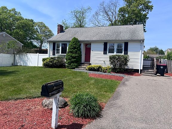 3rd image of 30 Stearns Ave