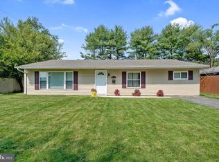27 Chippendale Cir, Newark, DE 19713
