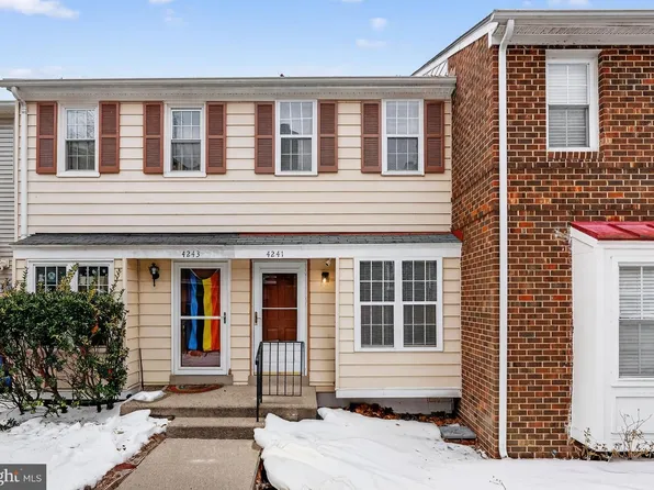 4241 Moselle Dr, Chantilly, VA 20151