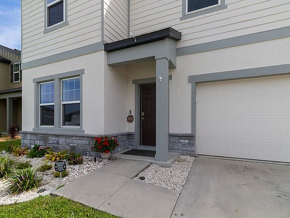 4th image of 35524 Eastbrook Ave