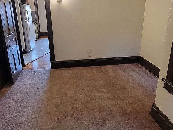 4th image of 318 Brady St #6