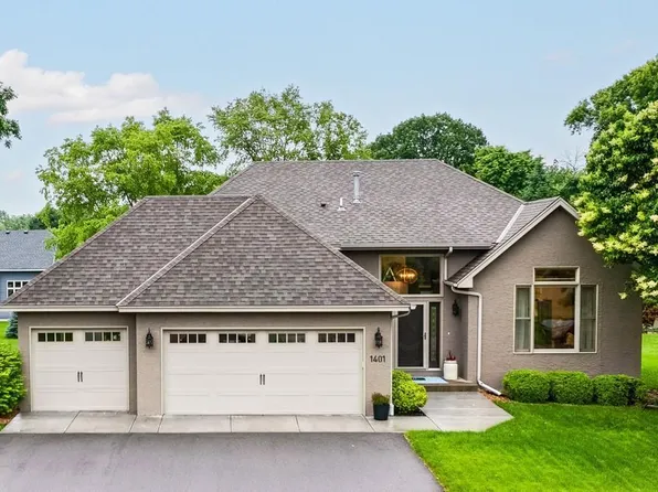 1401 Pheasant Hills Dr, Lino Lakes, MN 55038