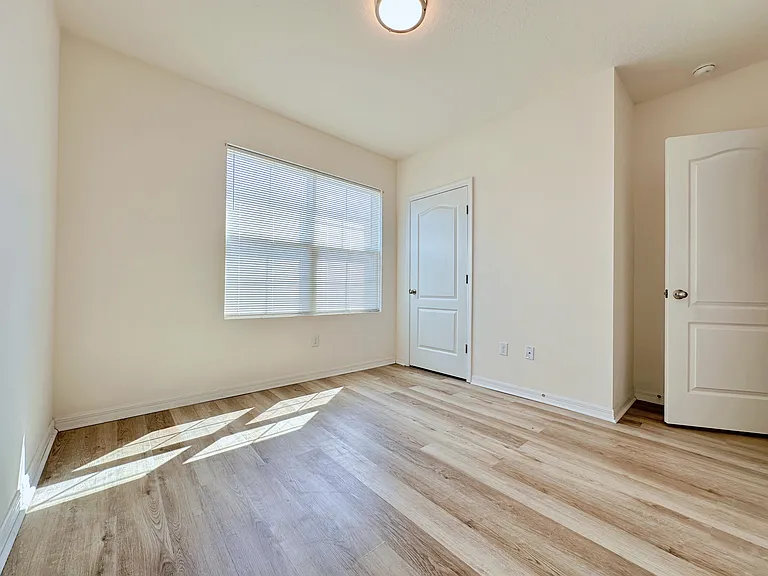 2681 Magnolia Ave — Photo 15