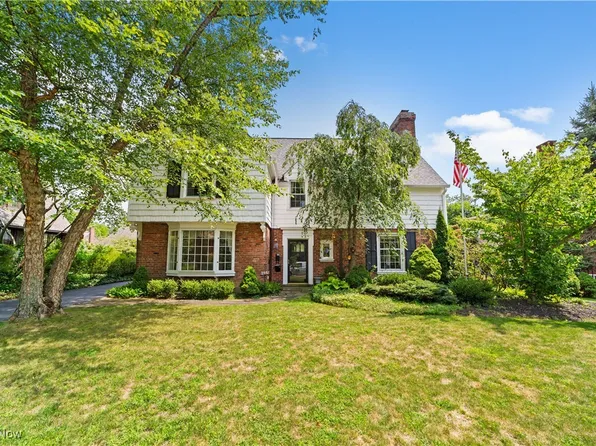 2995 Brighton Rd, Shaker Hts, OH 44120