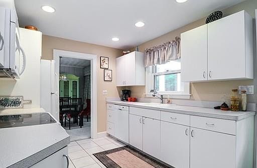 5th image of 29 Chamberlain Ave