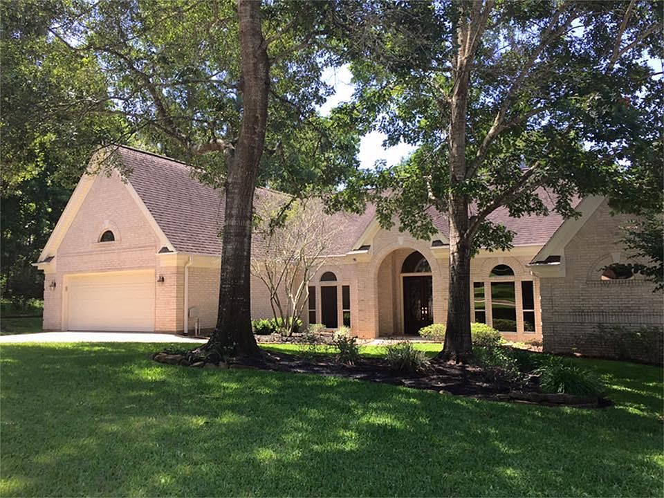 1st image of 106 Greenbriar Dr