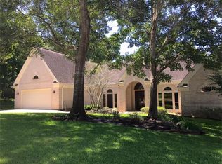 106 Greenbriar Dr, Montgomery, TX 77356