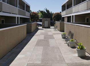 2010 Trousdale Dr APT 14, Burlingame, CA 94010