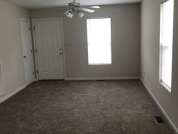 4th image of 318 Park Ave #Ls