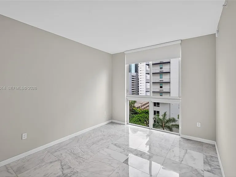 1010 SW 2nd Ave #603 — Photo 14